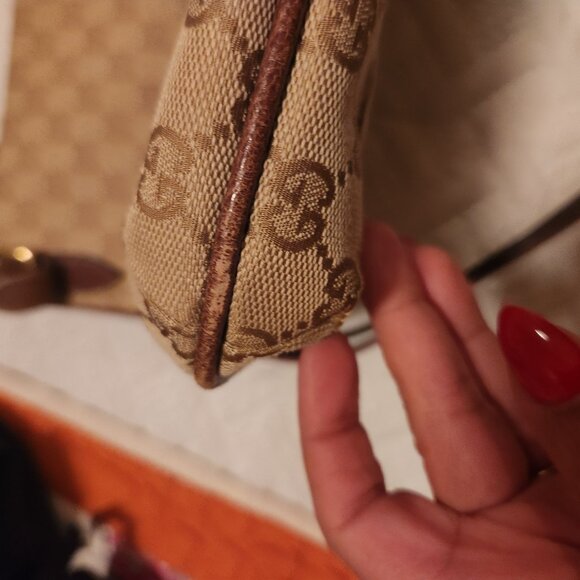 Authentic Gucci saddlebag - Picture 10 of 10